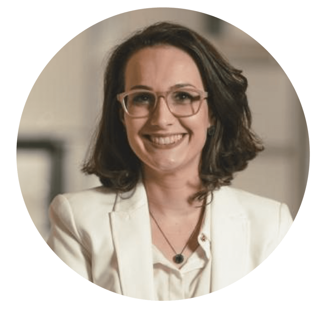 Profª. Ticiane Gonçalvez Bovi